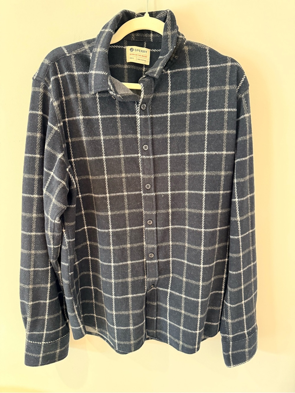 Sperry Navy Plaid Long-Sleeve Button-Down Shirt